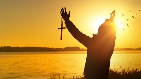 Aqueles que ganharam a salvação pela fé podem entrar no reino de Deus?